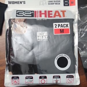 32 Degrees Women's Black Long Sleeve Scoop Neck 2-Pack
